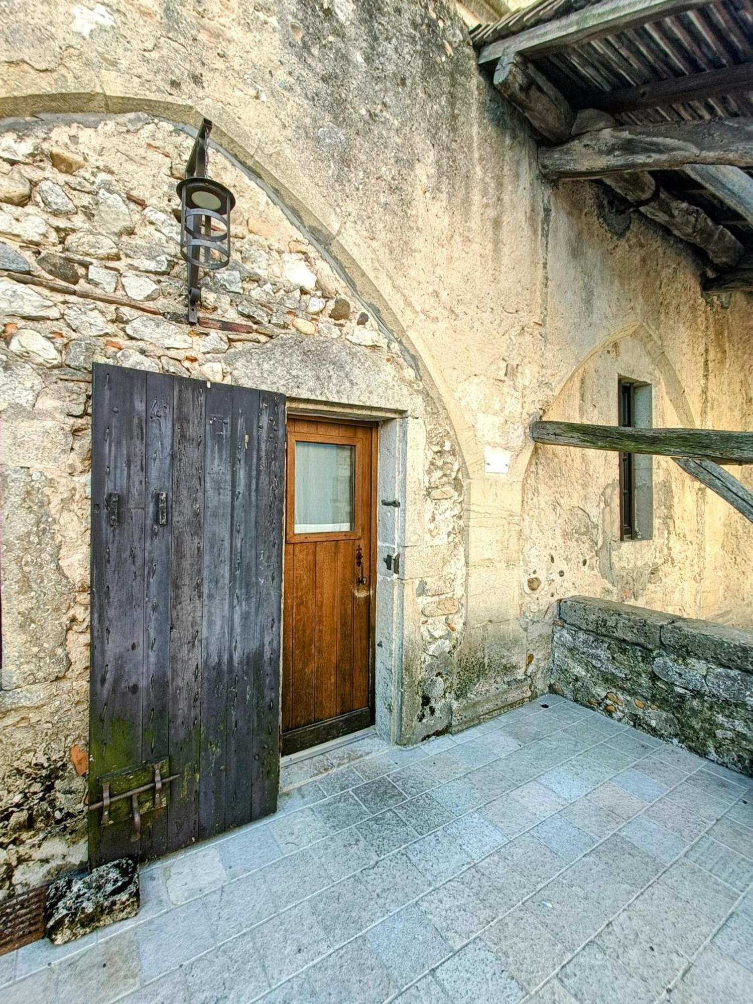 Les Chambres De La Renaissance Sainte-Julie Exterior foto